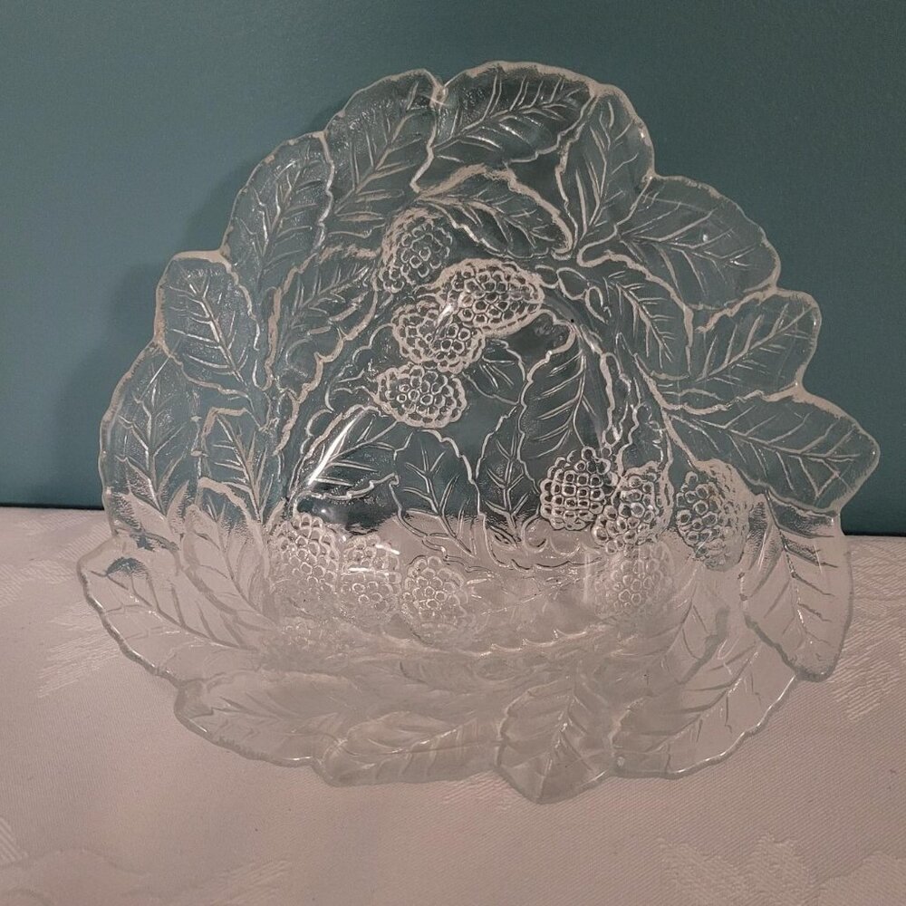 Indiana Glass Clear Glass Loganberry Candy Dish